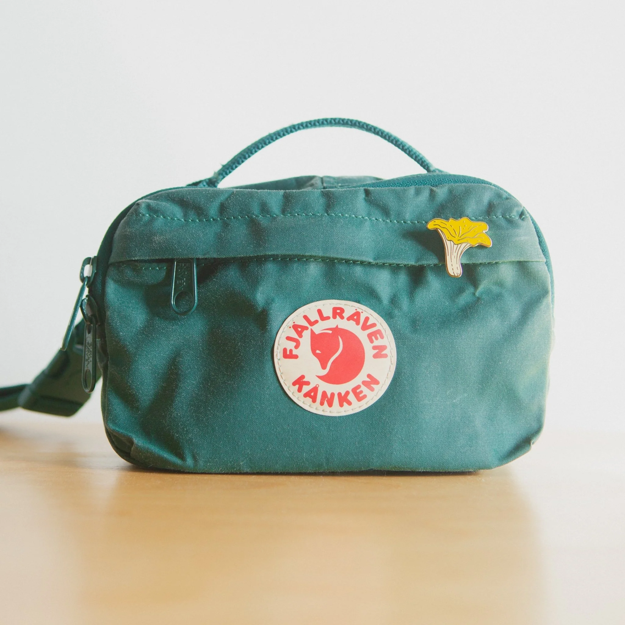 Chanterelle Pin - Image 4