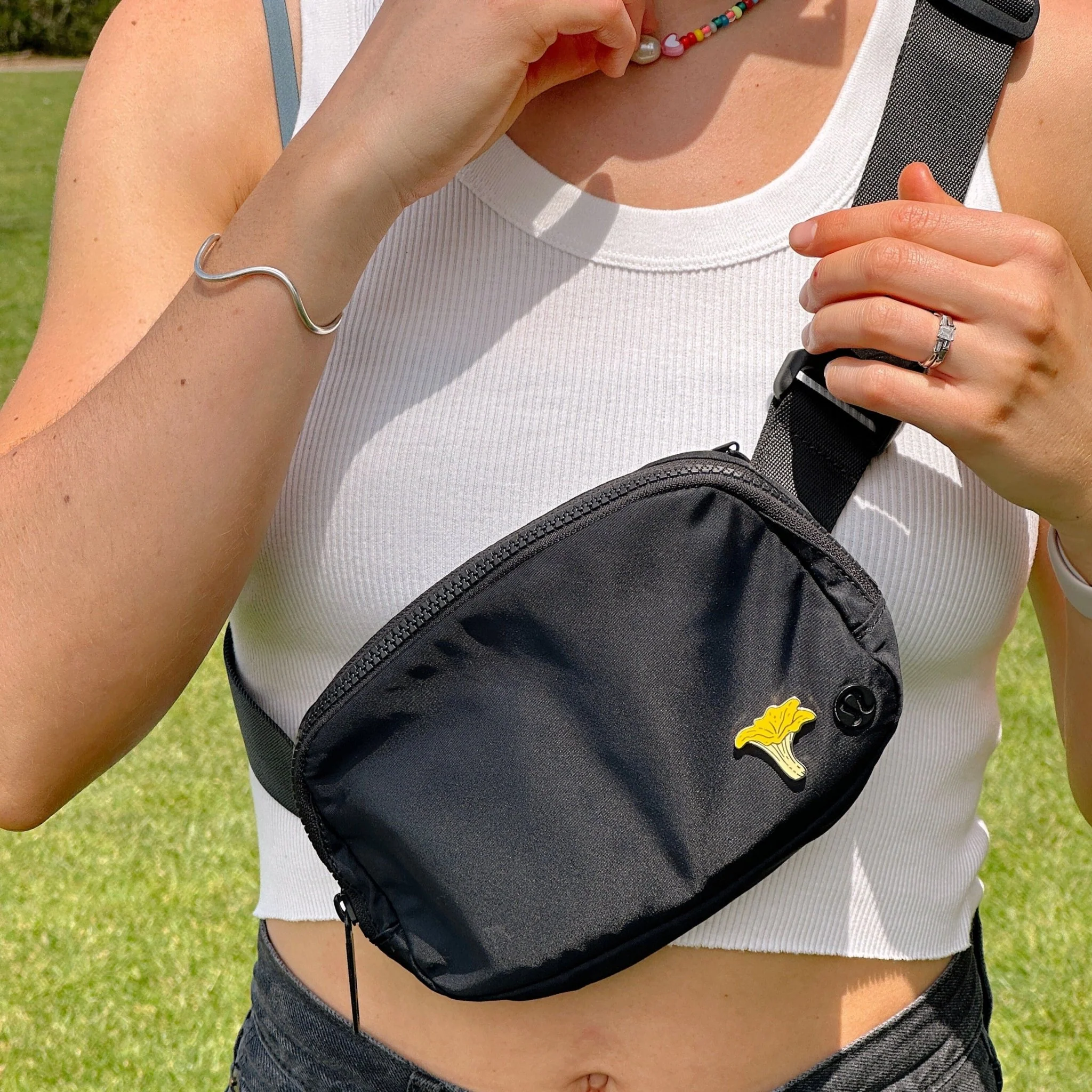 Chanterelle Pin - Image 5